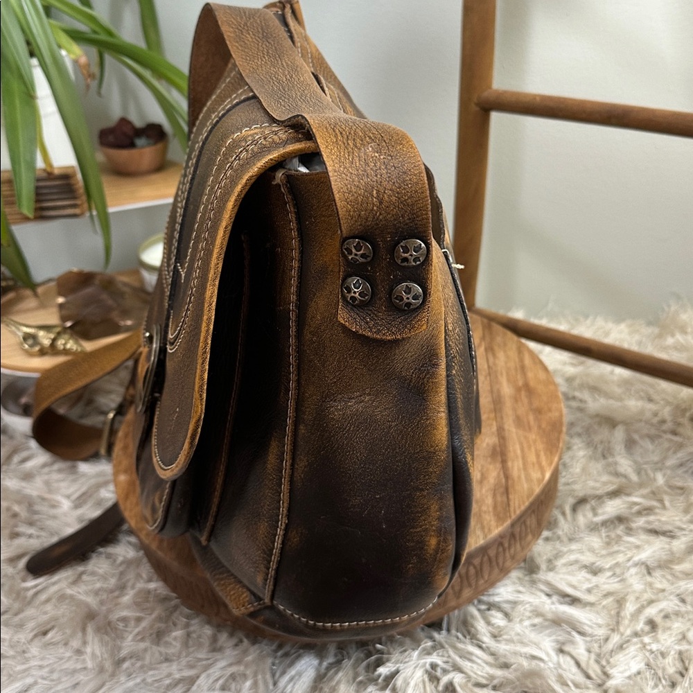 Patricia Nash Brown Distressed Italian Leather Ba… - image 2